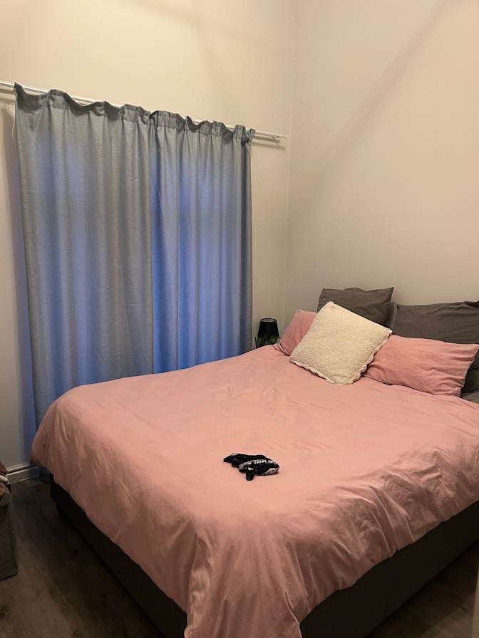 Angelique's room
