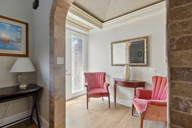 Rome's room