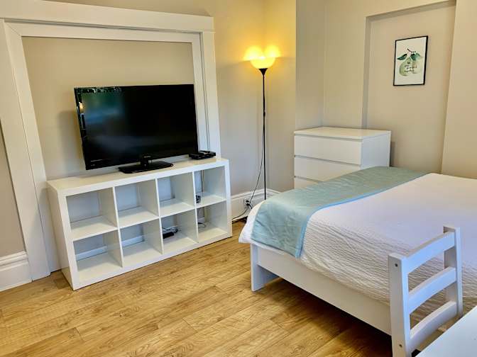 Summer's room