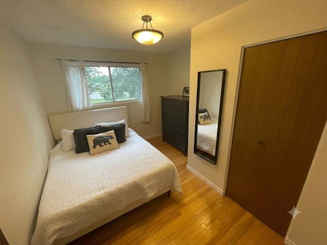 Joshua Carlson's room