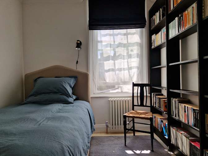 Leon's room