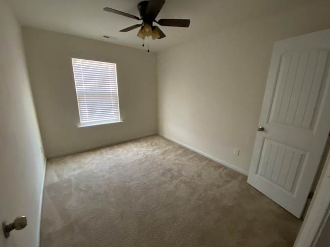 Alcove Rooms's room