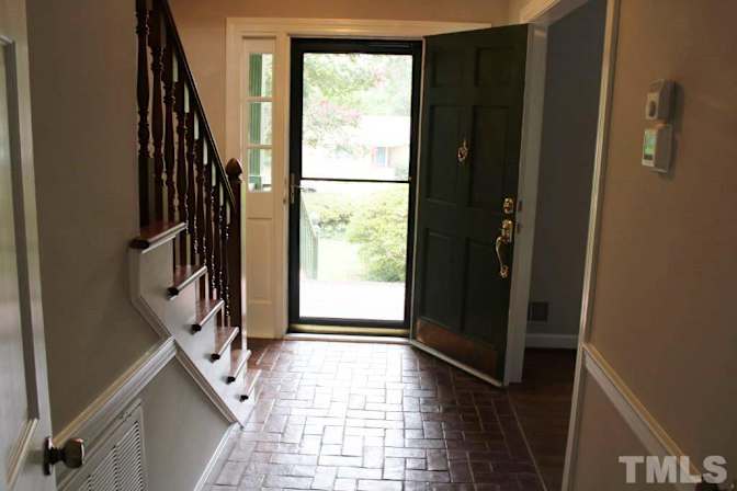 Alcove Rooms's room