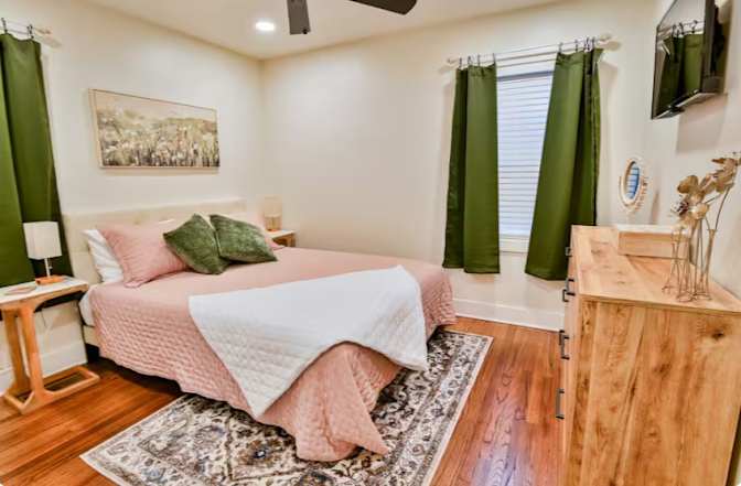 Nicole's room