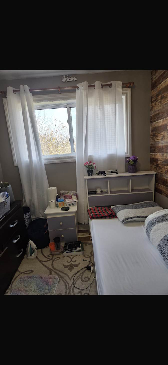 Nadine's room
