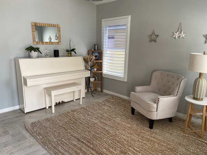 Jennifer's room