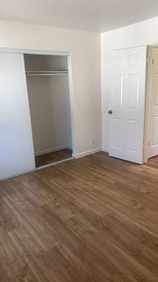 Reliantrental's room