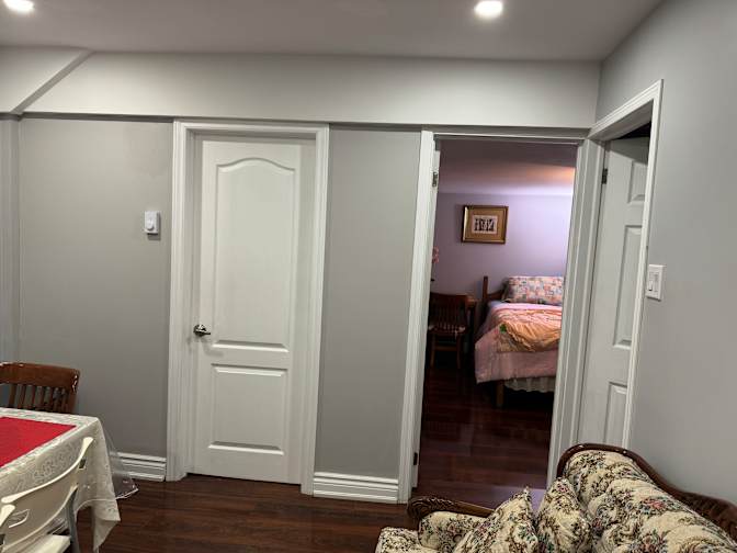 Elvie's room
