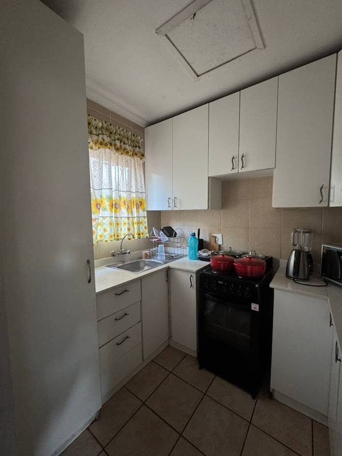 Michelle Modise's room