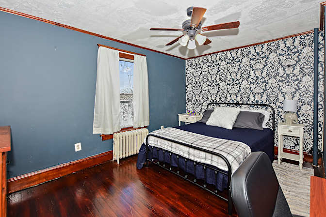 Karen's room