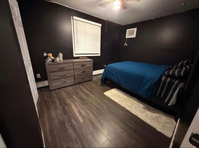 Kayla's room