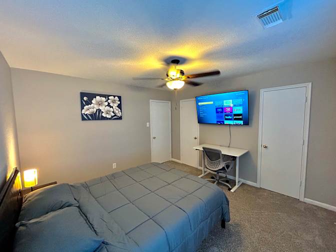 Vinh's room