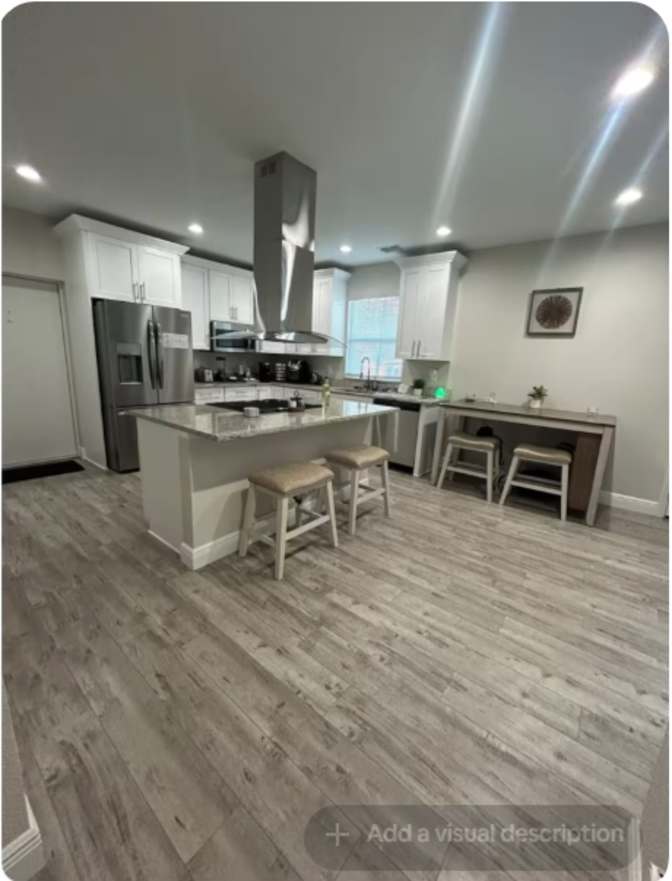 IGE Properties's room