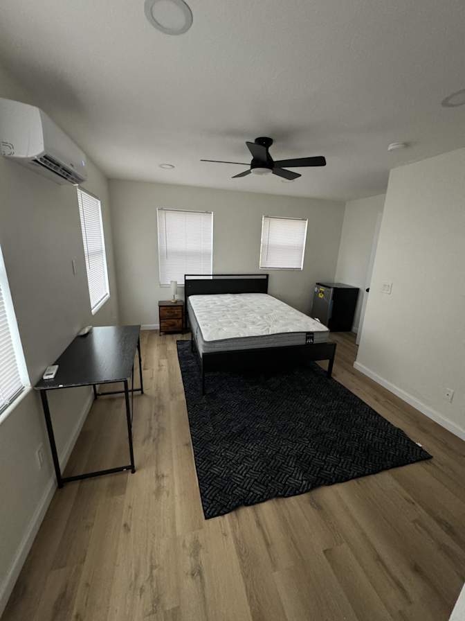 PadSplit's room