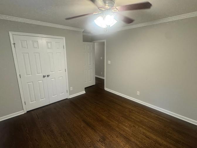Alcove Rooms's room