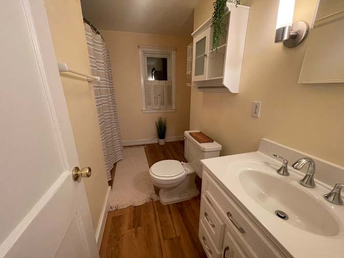 Lotus Consulting and Management LLC's room