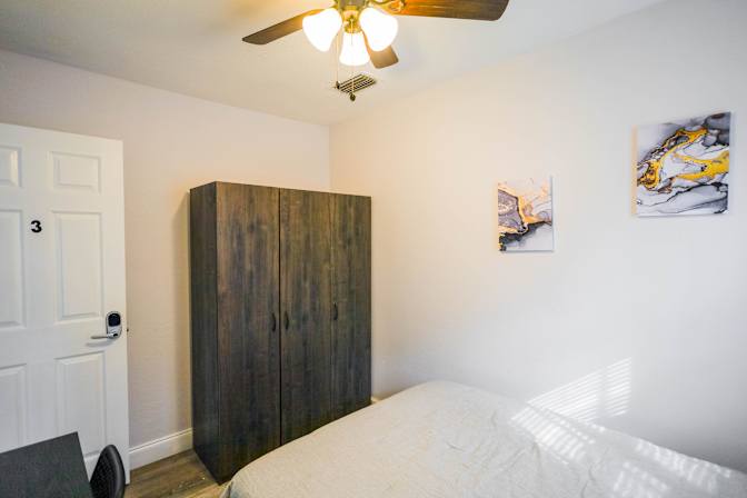 PadSplit's room