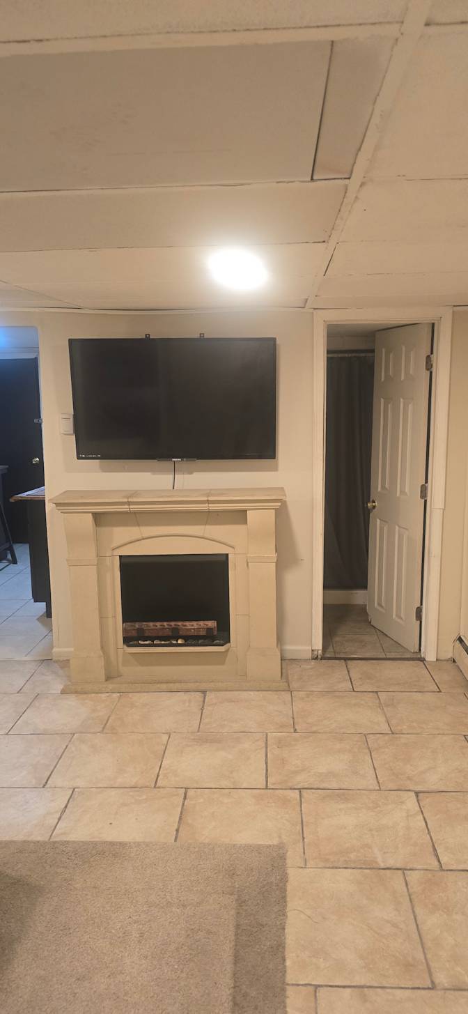 Cc's room