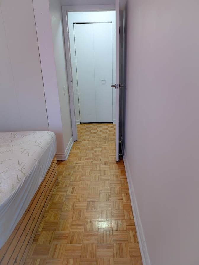 April-Anna Bremers's room