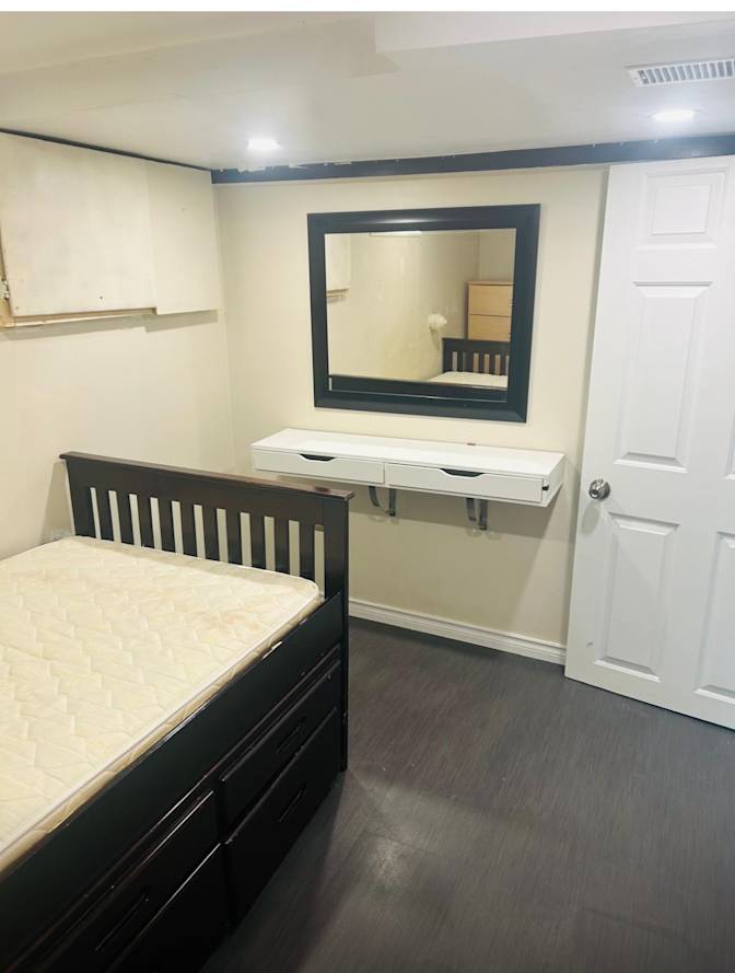 Gloria's room