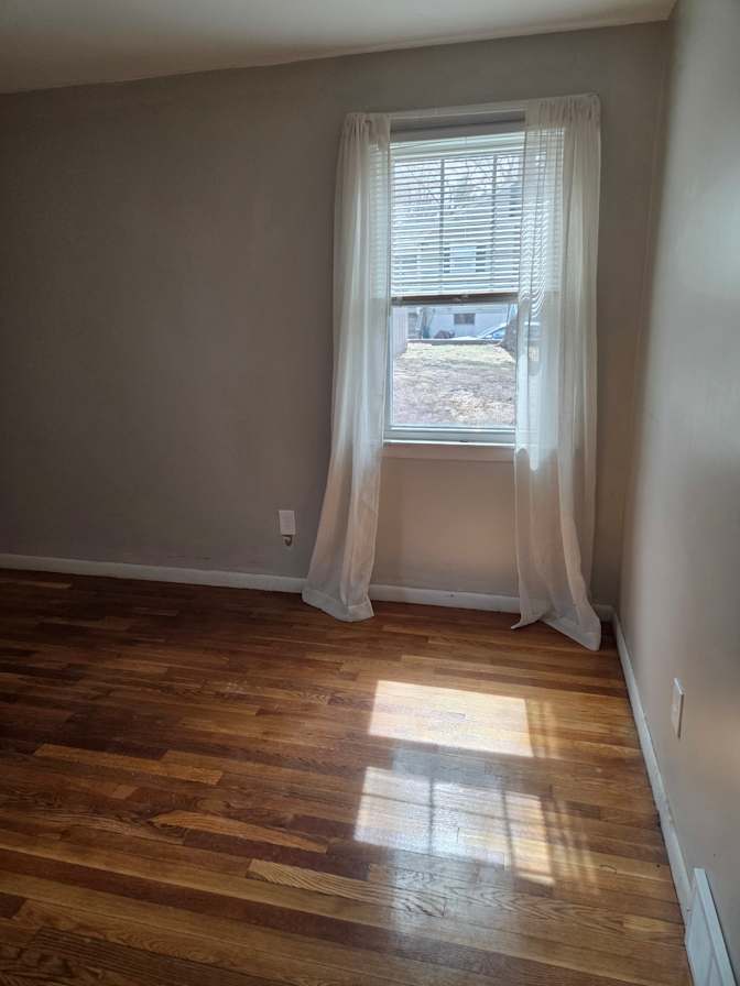 Kevin F's room