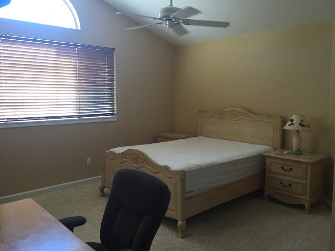 Donna's room