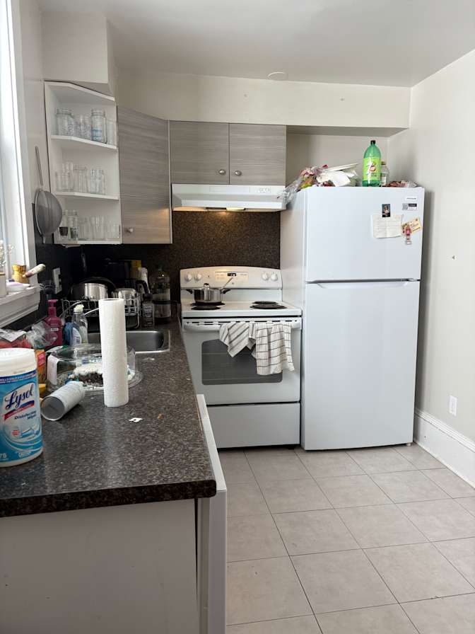 Connor Pierce's room