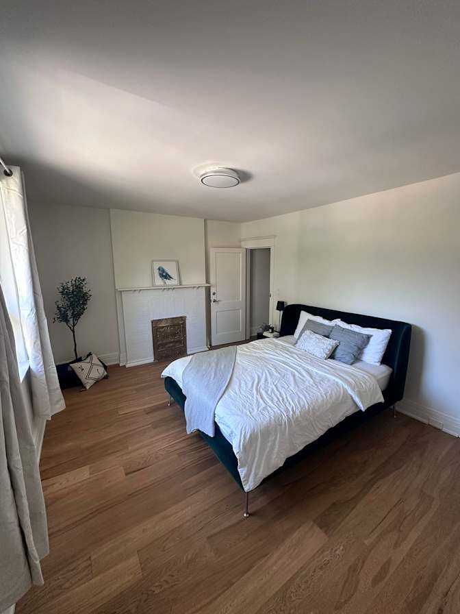 Raymond's room