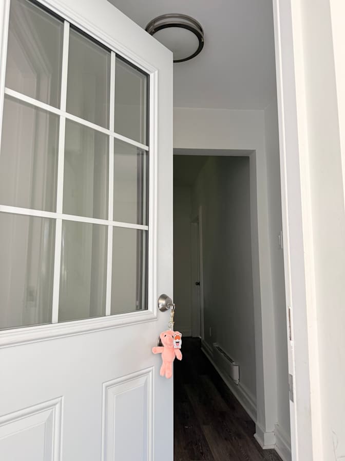 Elvira's room