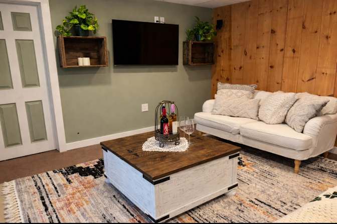 Christopher Rubino's room