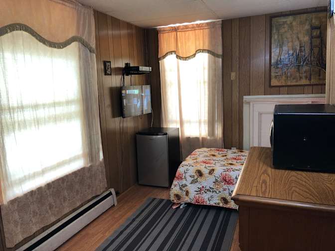 tamer's room