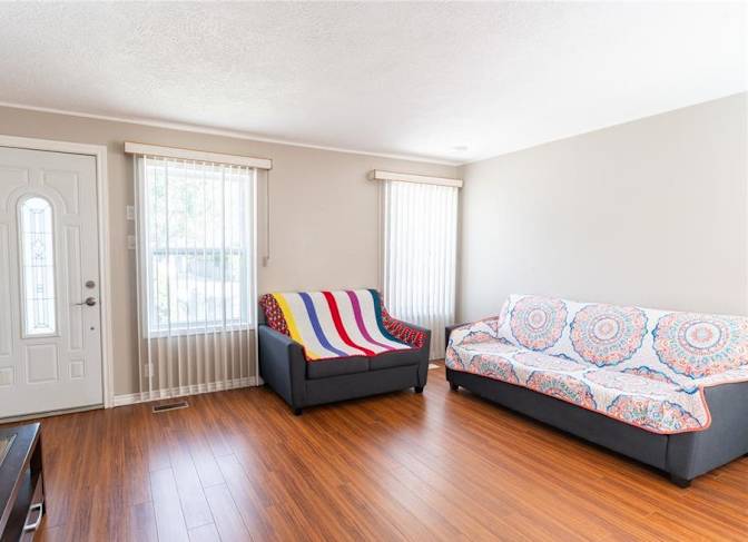 canreaps's room