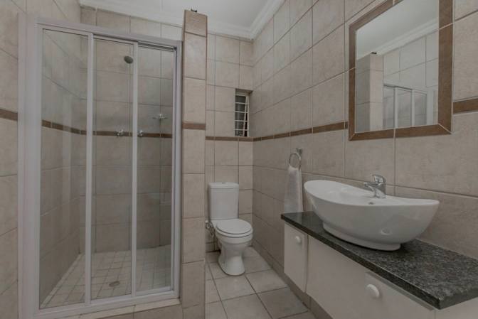 Mthokozisi's room