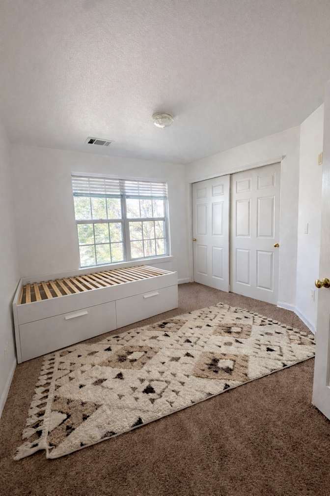 Hannah's room
