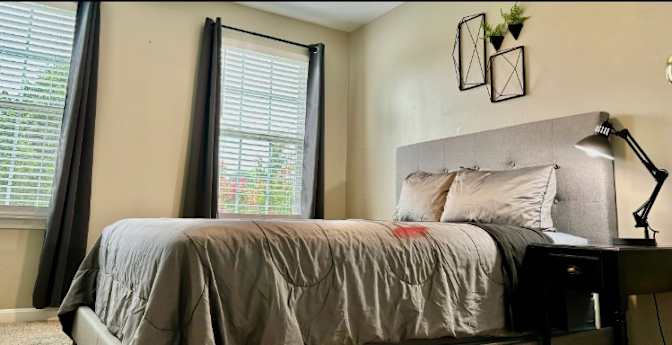 Rich's room