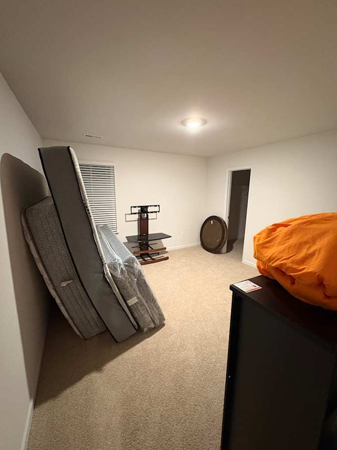 Red's room