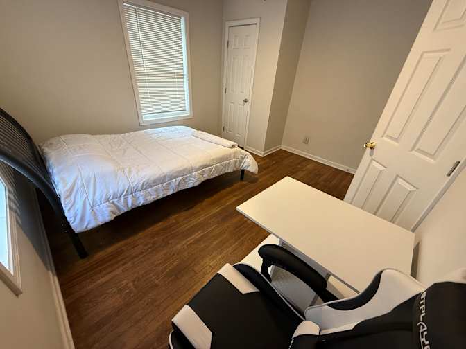 Luisa's room