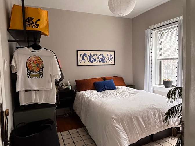 Kaiser J's room