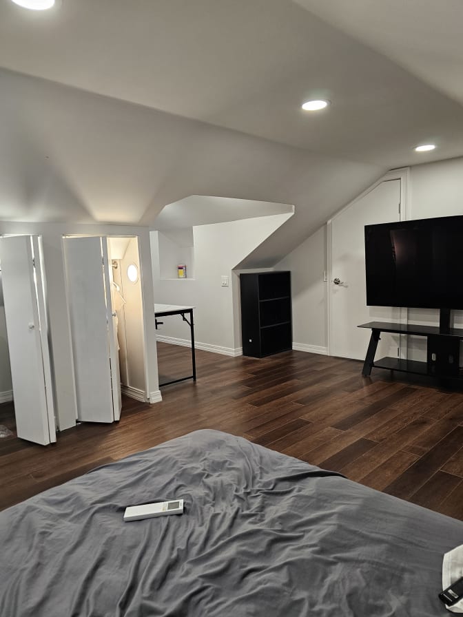 Franco's room