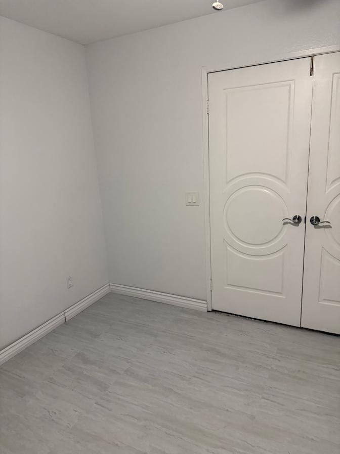Jenny's room