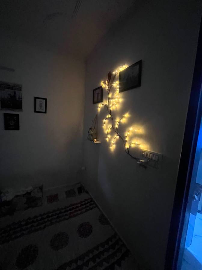 Muneeb Khan's room