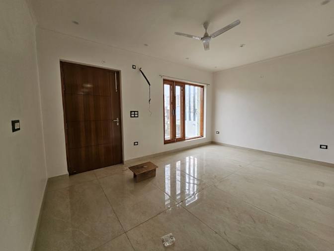 JANESH NARAYAN G's room