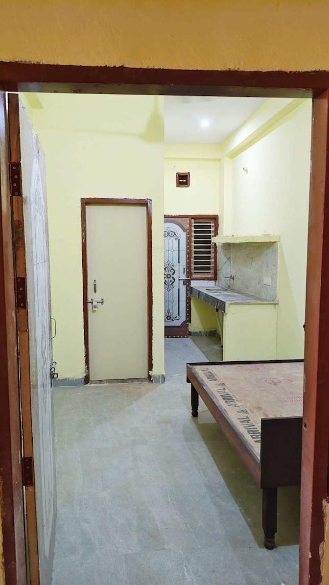 Harish Kumar's room