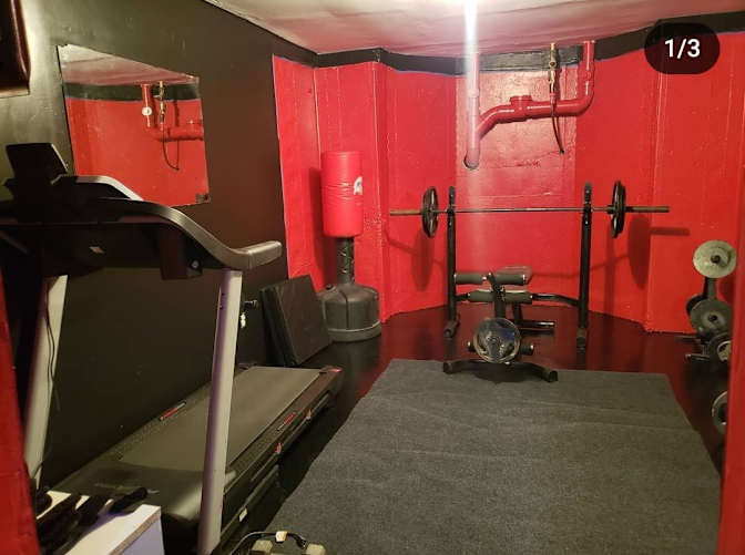 Travis Seintle McDonald's room
