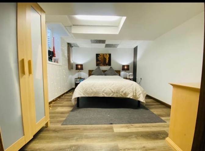 LK's room
