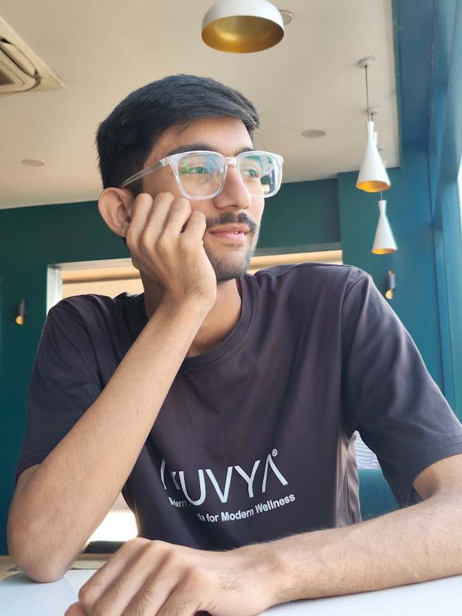 Alex Trivedi