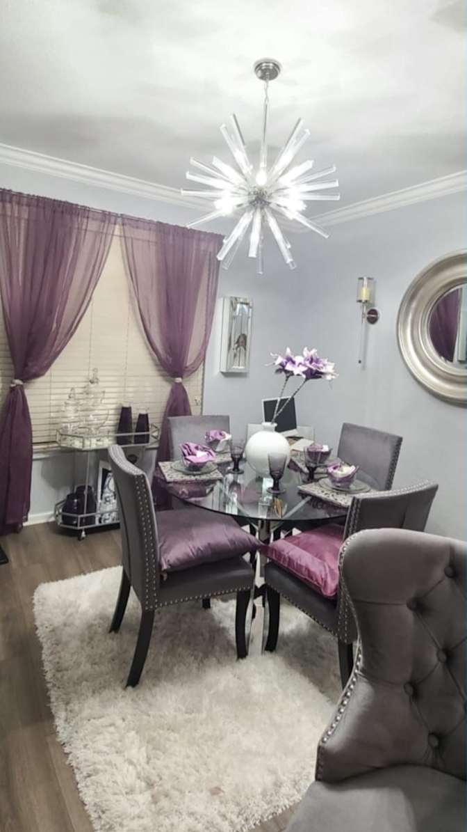 Tara's room