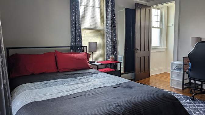 Stephen's room
