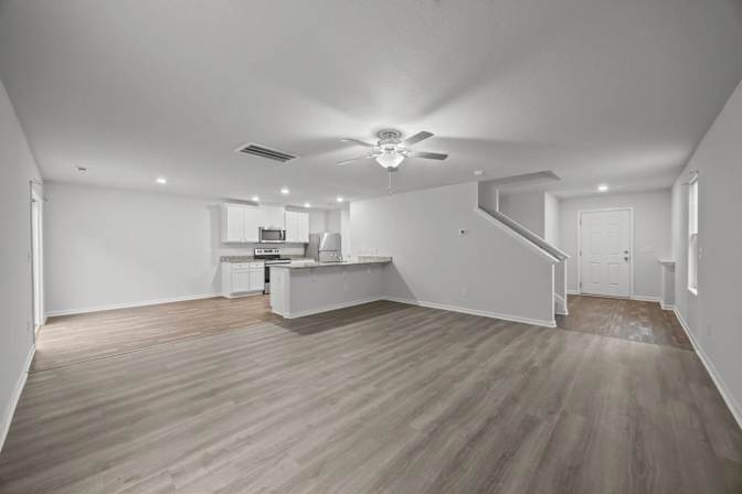 Alcove Rooms's room