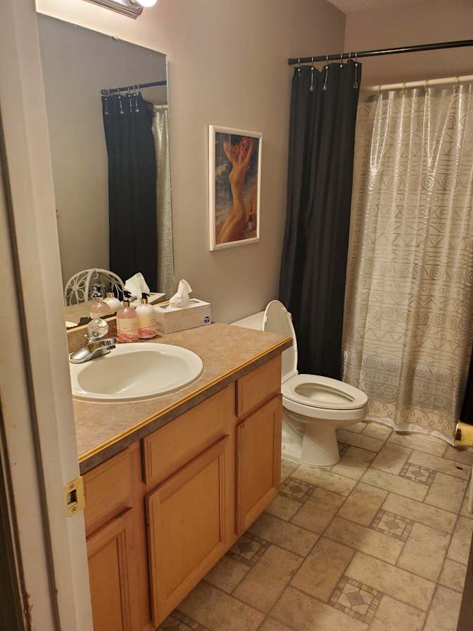 Laura Nowlin's room